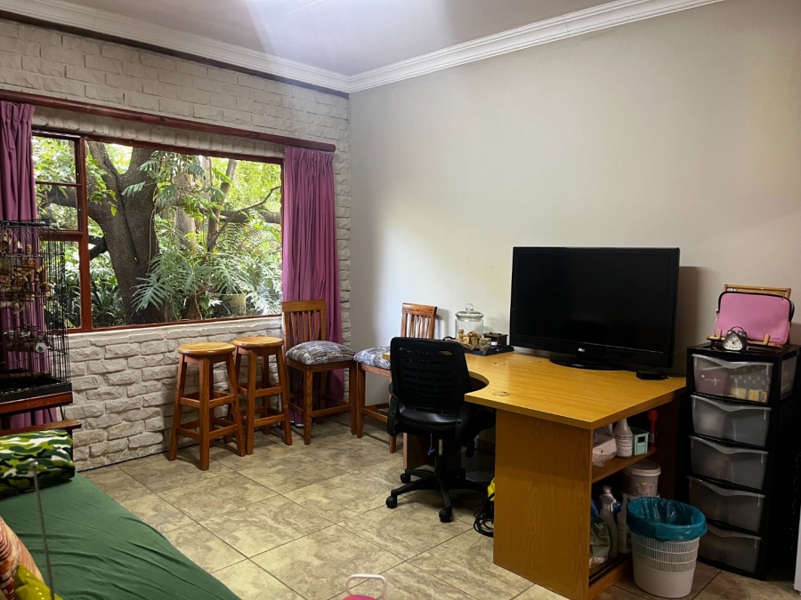 3 Bedroom Property for Sale in Schoemansville North West